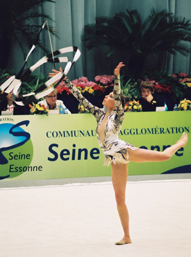 Finales individuelles massues et ruban - (S2019) - Gymnastique rythmique -  Télé-Loisirs